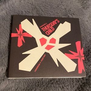 TOMORROW X Together Thursday child MOA Version